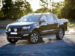 Svart Begagnad 2016 Ford Ranger Wildtrack Pickup | 120 000 kr