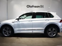 Vit Begagnad 2020 VW Tiguan R-line SUV | 309 000 kr (Marknadspris)