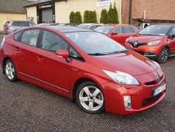 Mörkröd Begagnad 2010 Toyota Prius Halvkombi | 89 900 kr (Marknadspris)