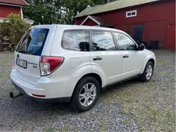 Vit Begagnad 2009 Subaru Forester SUV | 47 000 kr (Bra pris)