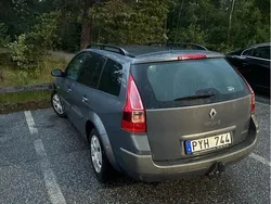 Grå Begagnad 2008 Renault Mégane GrandTour Kombi | 20 000 kr (Marknadspris)
