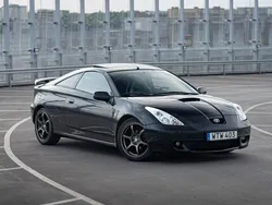 Svart Begagnad 2000 Toyota Celica GT Sportkupé | 44 000 kr