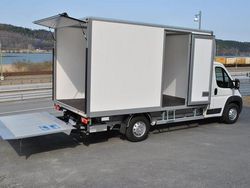 Vit Begagnad 2024 Peugeot Boxer Van | 661 250 kr