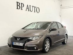 Ljusbrun Begagnad 2014 Honda Civic Sport Halvkombi | 119 900 kr (Marknadspris)