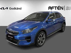 Blå Begagnad 2022 Kia XCeed Advance SUV | 244 900 kr (Marknadspris)