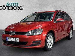 Röd Begagnad 2015 VW Golf VII Kombi | 114 900 kr (Marknadspris)