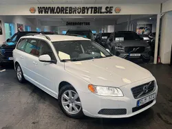 Vit Begagnad 2012 Volvo V70 Kinetic Kombi | 94 900 kr (Marknadspris)