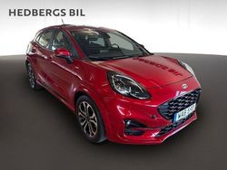 Röd Begagnad 2022 Ford Puma ST-Line SUV | 214 900 kr (Marknadspris)