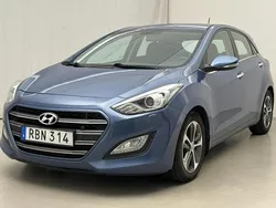 Blå Begagnad 2015 Hyundai i30 Premium | 119 800 kr