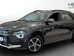 Grå (grey) Begagnad 2022 Kia Niro SUV | 320 000 kr (Bra pris)