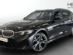 Svart (black) Begagnad 2024 BMW 330e M Sport Kombi | 536 700 kr (Lite dyr)
