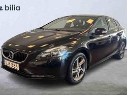 Svart Begagnad 2017 Volvo V40 Kombi | 169 000 kr (Marknadspris)