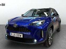 Blå Begagnad 2024 Toyota Yaris Cross Edition SUV | 319 900 kr (Bra pris)