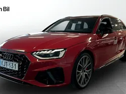 Tangoröd metallic Begagnad 2023 Audi A4 S-Line Kombi | 479 900 kr