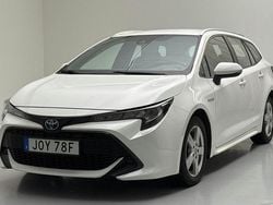Vit Begagnad 2019 Toyota Corolla Kombi | 179 000 kr (Superpris)