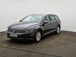 Mörkgrå Begagnad 2023 VW Passat Edition Kombi | 274 900 kr (Bra pris)