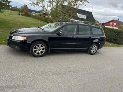 Svart Begagnad 2009 Volvo V70 Momentum Kombi | 55 000 kr (Marknadspris)