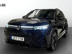 Grenadilla black metallic Begagnad 2025 VW Tiguan R-line SUV | 559 900 kr