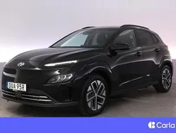 Svart Begagnad 2022 Hyundai Kona Essential SUV | 189 900 kr (Bra pris)