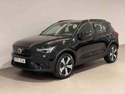 Svart Begagnad 2023 Volvo XC40 Single Motor SUV | 329 500 kr