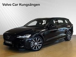 Svart Begagnad 2024 Volvo V60 Plus Kombi | 469 900 kr (Marknadspris)