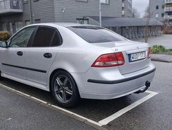 Grå Begagnad 2005 Saab 9-3 Linear Kombi | 18 999 kr (Dyr)