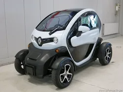 Vit Begagnad 2018 Renault Twizy Halvkombi | 64 900 kr