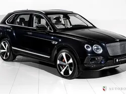 Svart Begagnad 2018 Bentley Bentayga SUV | 995 000 kr