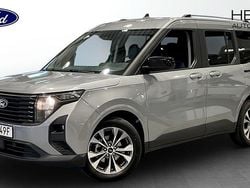 Grå (silver) Begagnad 2024 Ford Tourneo Courier Titanium Minibuss | 264 000 kr