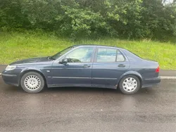 Blå Begagnad 2004 Saab 9-5 Sedan | 19 000 kr (Marknadspris)