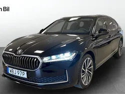 Svart Begagnad 2024 Skoda Superb Kombi | 489 900 kr
