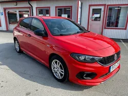 Röd Begagnad 2019 Fiat Tipo Sport Halvkombi | 159 900 kr (Lite dyr)