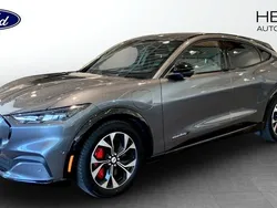 Grå (grey) Begagnad 2021 Ford Mustang Mach-E SUV | 399 900 kr (Superpris)
