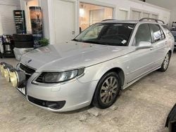 Ljusgrå Begagnad 2007 Saab 9-5 Linear Kombi | 24 900 kr (Marknadspris)
