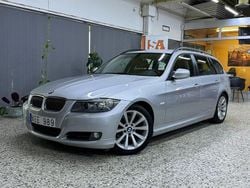 Ljusgrå (grå) Begagnad 2010 BMW 325 Comfort Edition Kombi | 59 800 kr (Superpris)
