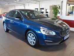Blå Begagnad 2013 Volvo S60 Sedan | 119 900 kr (Marknadspris)