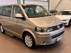 Ljusbrun Begagnad 2010 VW Multivan Highline Minibuss | 269 000 kr