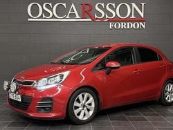 Röd Begagnad 2016 Kia Rio Halvkombi | 109 900 kr (Bra pris)