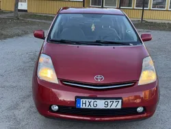Röd Begagnad 2008 Toyota Prius Halvkombi | 63 500 kr (Marknadspris)