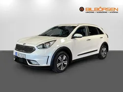 Vit Begagnad 2018 Kia Niro 2 SUV | 189 900 kr (Marknadspris)
