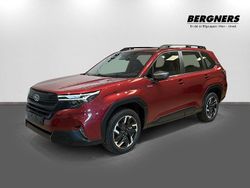 Röd Ny 2024 Subaru Forester SUV | 449 900 kr (Marknadspris)