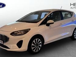 Vit (white) Begagnad 2022 Ford Fiesta Titanium Halvkombi | 169 900 kr (Marknadspris)