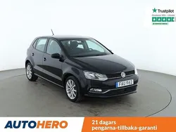 Svart Begagnad 2015 VW Polo Halvkombi | 117 000 kr (Marknadspris)