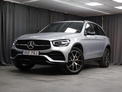 Silver Begagnad 2022 Mercedes GLC300e AMG line Plus SUV | 429 000 kr (Bra pris)