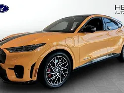 Orange Begagnad 2021 Ford Mustang Mach-E GT SUV | 539 000 kr (Superpris)