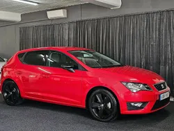 Röd Begagnad 2013 Seat Leon ST FR Kombi | 99 900 kr (Marknadspris)