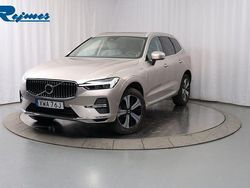 Ljusgrå Begagnad 2024 Volvo XC60 Plus SUV | 559 900 kr (Marknadspris)