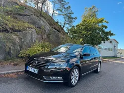 Svart Begagnad 2011 VW Passat R Kombi | 59 900 kr (Bra pris)