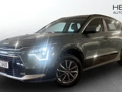 Grön (green) Begagnad 2022 Kia Niro SUV | 319 900 kr (Dyr)