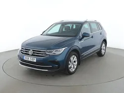 Blå Begagnad 2021 VW Tiguan Elegance SUV | 324 000 kr (Marknadspris)